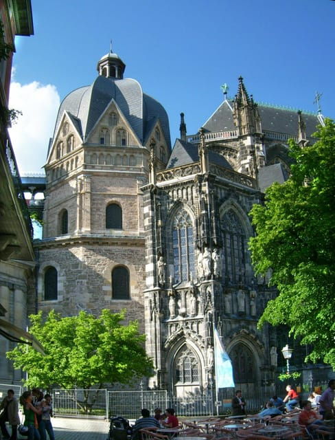 brussels-aachen-and-charlemagne-private-day-trip-by-car