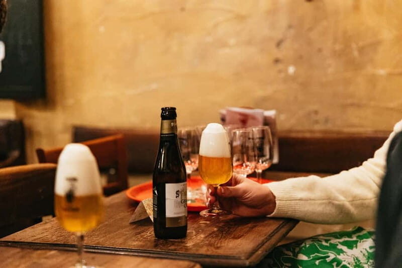 Brussels: Beer Tasting Tour with 7 Beers and Snacks - Itinerary Breakdown