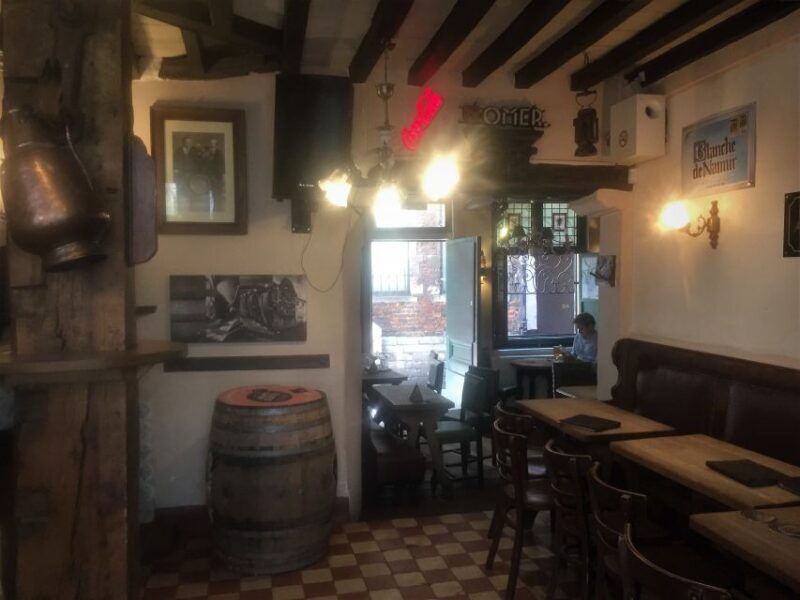 brussels-beer-tasting-tour-with-7-beers-and-snacks