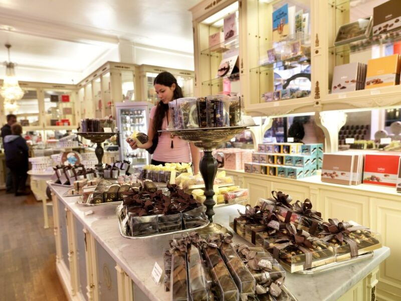 brussels-belgian-chocolate-tasting-tour
