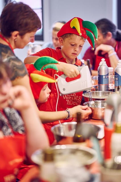 brussels-belgian-waffle-making-workshop-with-beer-tasting