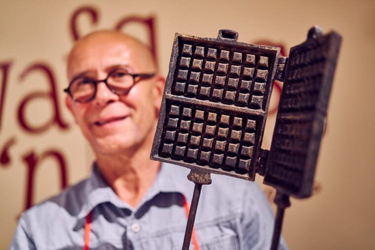 brussels-belgian-waffle-making-workshop-with-beer-tasting