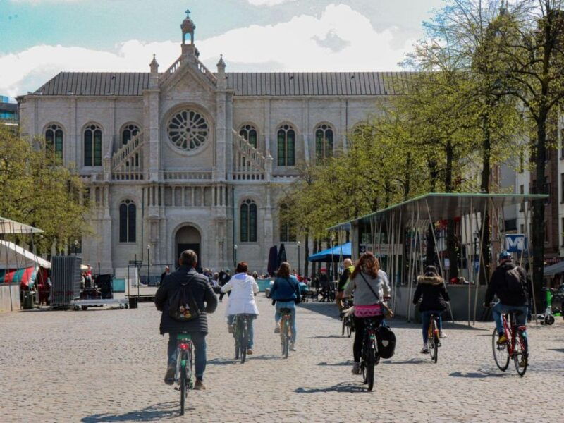brussels-city-highlights-and-hidden-gems-bike-tour