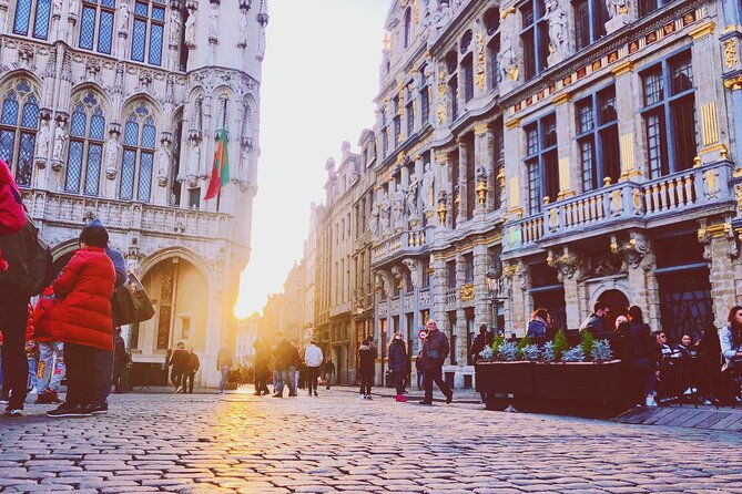 brussels-highlights-walking-and-bus-tour-w-waffle
