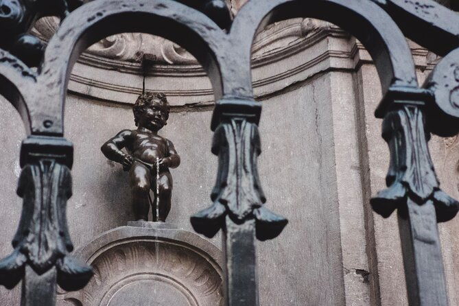 brussels-highlights-walking-and-bus-tour-w-waffle