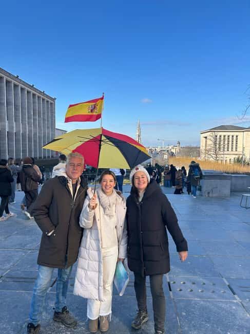 Brussels: Local Guide Walking Tour of the Historic Center - Authentic Traveler Insights from Reviews