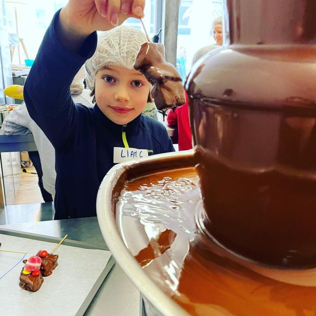 brussels-make-your-own-chocolates-workshop-with-tastings