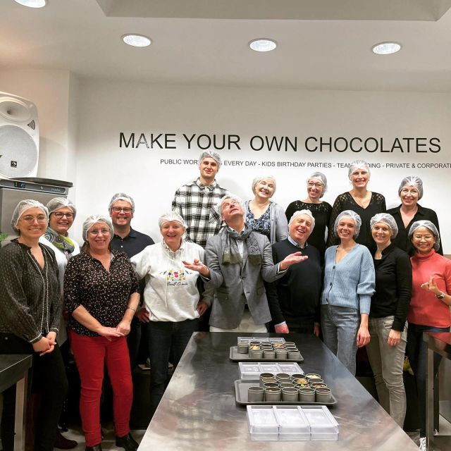 brussels-make-your-own-chocolates-workshop-with-tastings