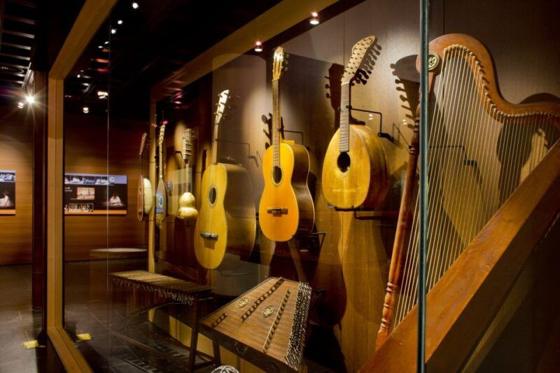 brussels-musical-instruments-museum-entry-ticket