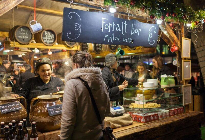 brussels-open-top-christmas-lights-tootbus-tour