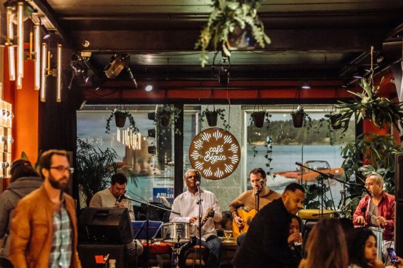 brussels-private-beers-bars-and-live-music-tour-by-night
