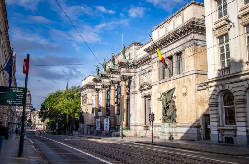brussels-private-exclusive-history-tour-with-a-local-expert