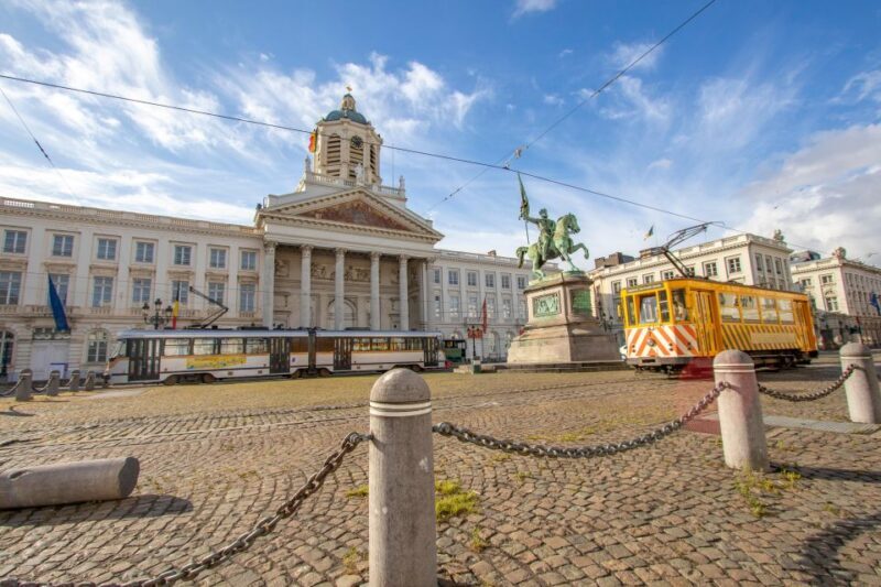 Brussels: Private Exclusive History Tour with a Local - Key Points