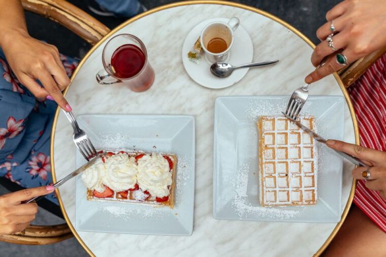 brussels-private-food-tour-10-tastings-with-locals