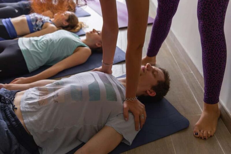 Brussels: Private Yoga, Sound Bath, or Runic Reading - FAQs