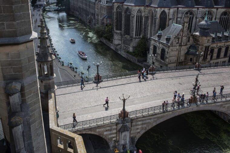 brussels-tour-bruges-ghent-with-cruise-chocolate-visit