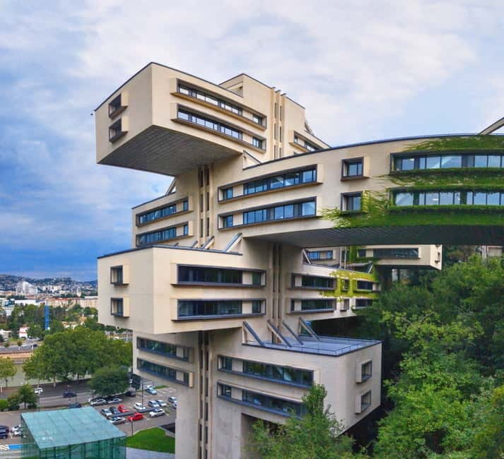 Brutalist Tbilisi: Urban exploration and untold stories - Key Points