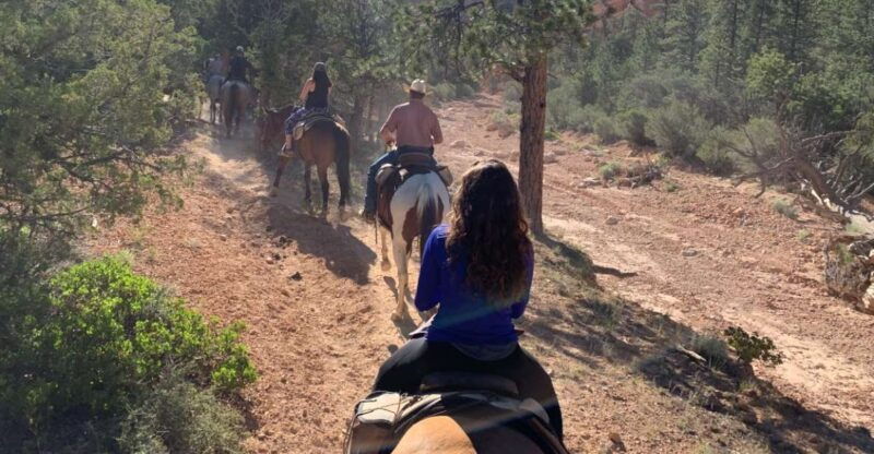 bryce-canyon-city-red-canyon-horse-riding-day-trip-w-lunch