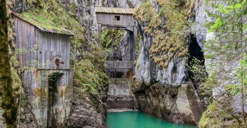 bucegi-mountains-private-hiking-day