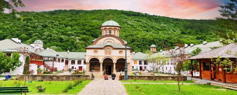 Bucharest: 8-Day Transylvania & Moldavian Monasteries Tour - An in-depth look at the 8-Day Romanian Adventure