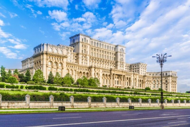bucharest-city-tour-and-wine-tasting