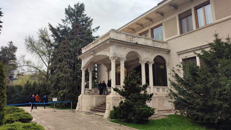 bucharest-city-tour-by-car