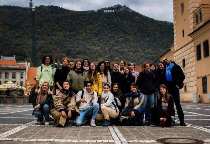 bucharest-draculas-castle-peles-castle-and-brasov-rountrip