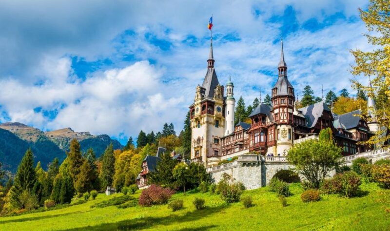 bucharest-draculas-castle-peles-castle-brasov-day-trip