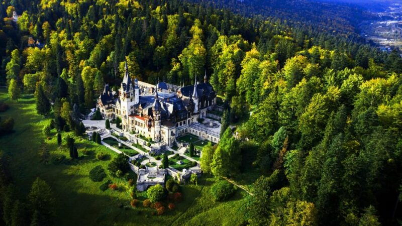 bucharest-draculas-castle-peles-castle-brasov-old-town