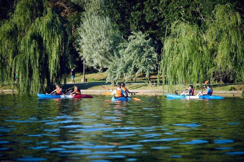 bucharest-guided-kayaking-tour-in-herastrau-park