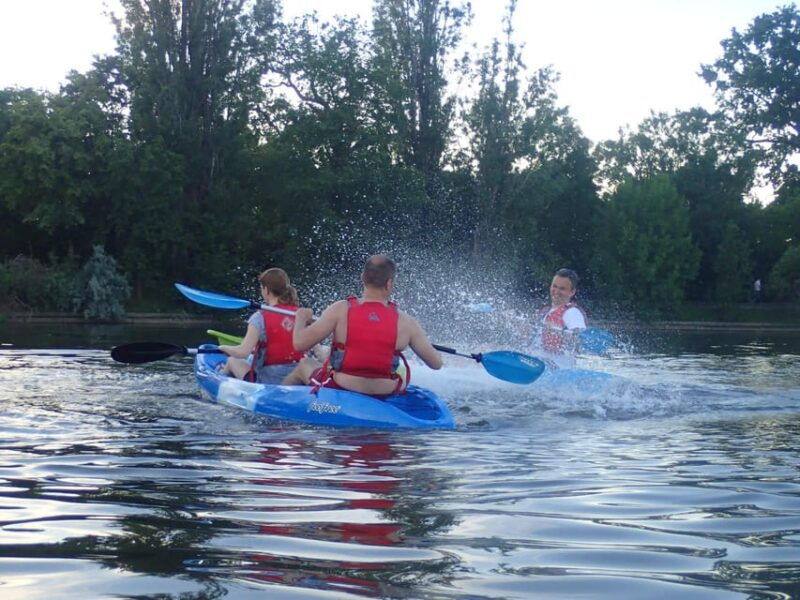 bucharest-guided-kayaking-tour-in-herastrau-park