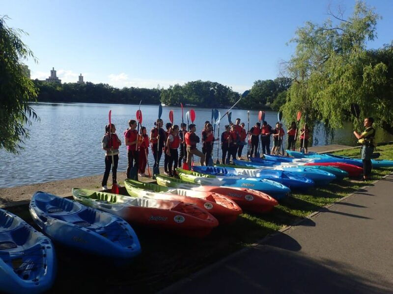 bucharest-guided-kayaking-tour-in-herastrau-park