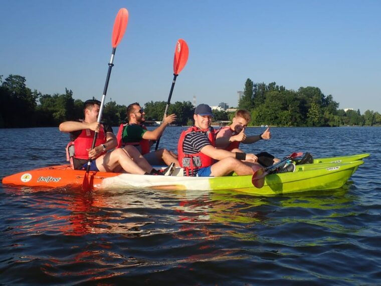bucharest-guided-kayaking-tour-in-herastrau-park