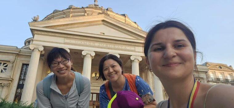 bucharest-guided-walking-tour-with-romanian-snack