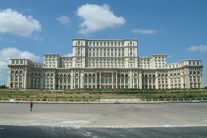 bucharest-half-a-day-bike-tour