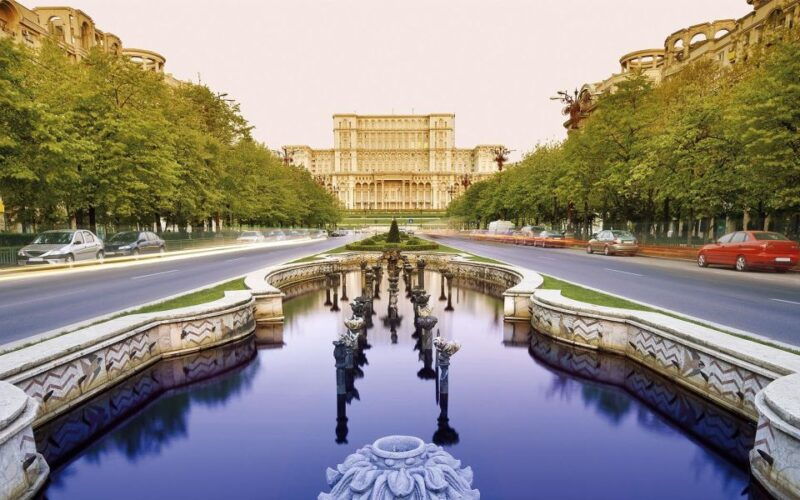 bucharest-half-day-bike-tour