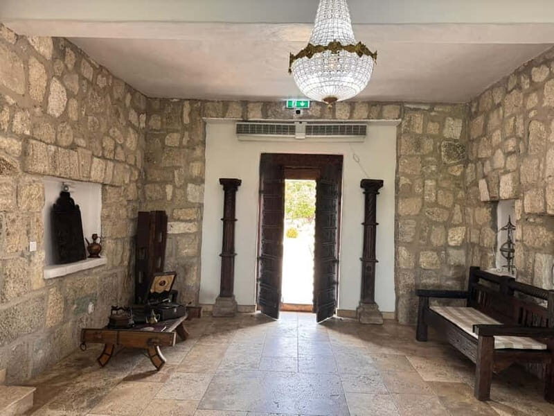 Bucharest: Half-Day Tour of Dealu Mare Wineries - Exploring Romania’s Wineries: A Guide to the Bucharest Half-Day Dealu Mare Tour