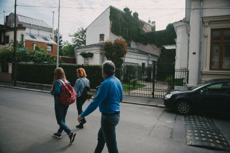bucharest-hidden-gems-3-hour-walking-tour