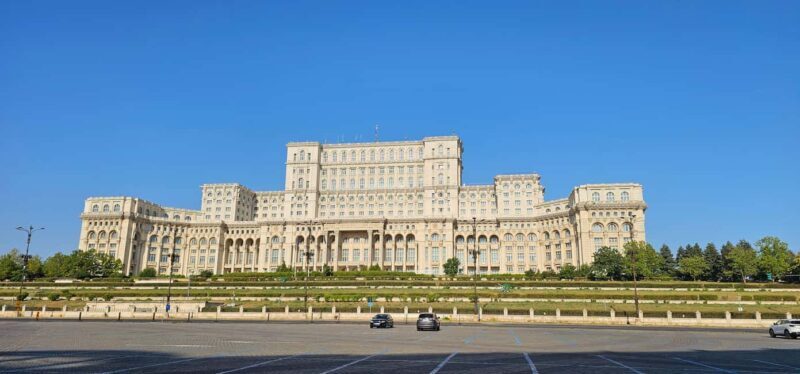 Bucharest: Hop-on Hop-off minibus & Village Museum visit - Discover the Charm of Bucharest with a Guided Minibus Tour and Village Museum Visit