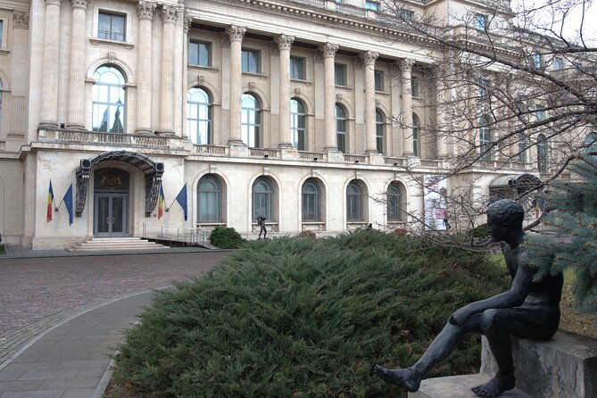bucharest-in-a-nutshell-half-day-private-walking-tour