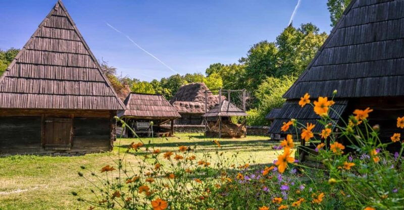bucharest-insta-perfect-walk-with-a-local
