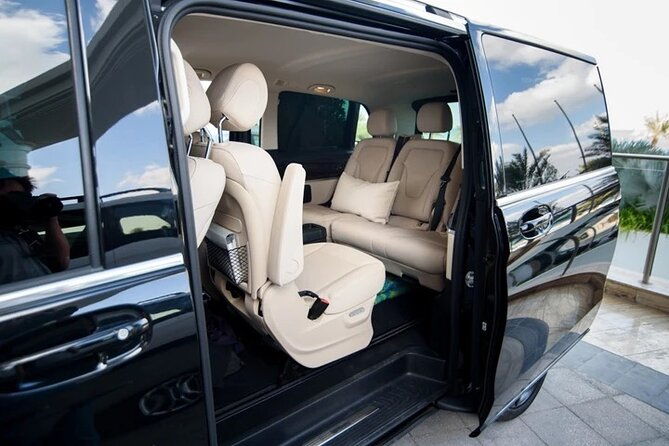 bucharest-luxury-airport-transfer-with-minivan-and-business-cars-2