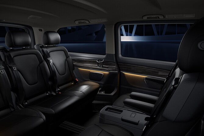 bucharest-luxury-airport-transfer-with-minivan-and-business-cars-2