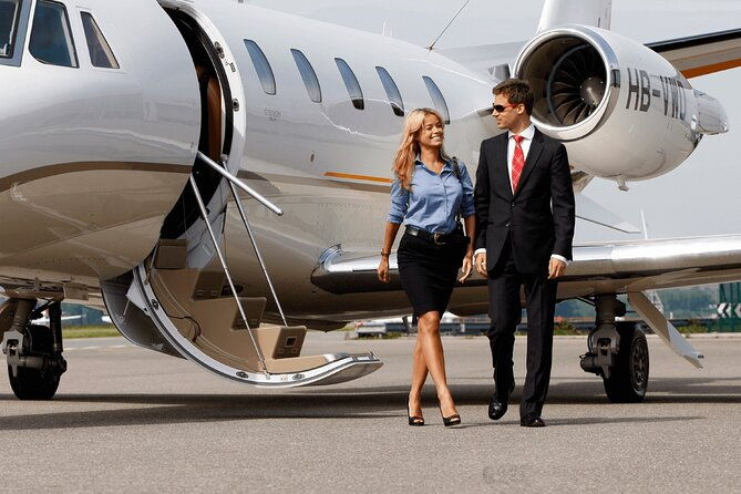 bucharest-luxury-airport-transfer-with-minivan-and-business-cars-3