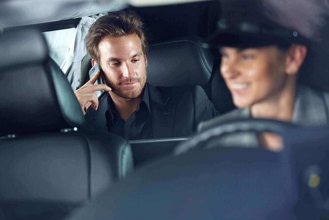 bucharest-luxury-airport-transfer-with-minivan-and-business-cars-3