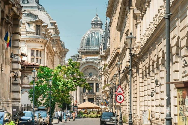 Bucharest: Old Town & Historical Landmark Guided Tour - A Close Look at the Tour