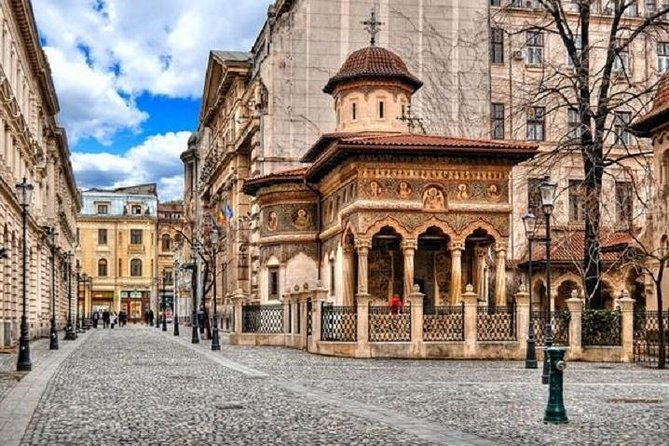 bucharest-old-town-walking-tour
