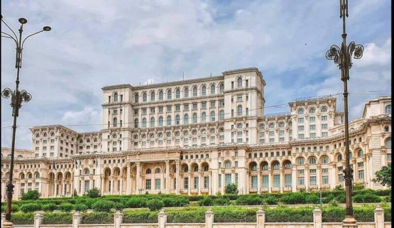 bucharest-panoramic-city-tour-street-food