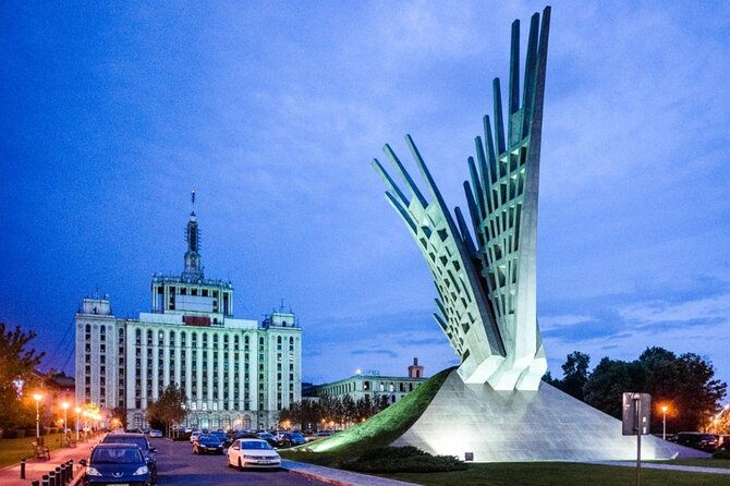 bucharest-panoramic-private-tour-by-car-4h