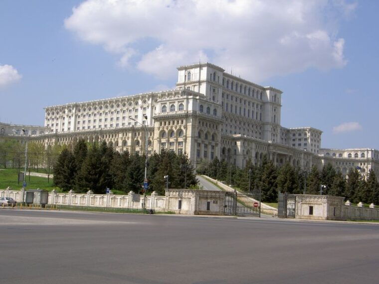 bucharest-parliament-senate-entry-tickets-and-guided-tour